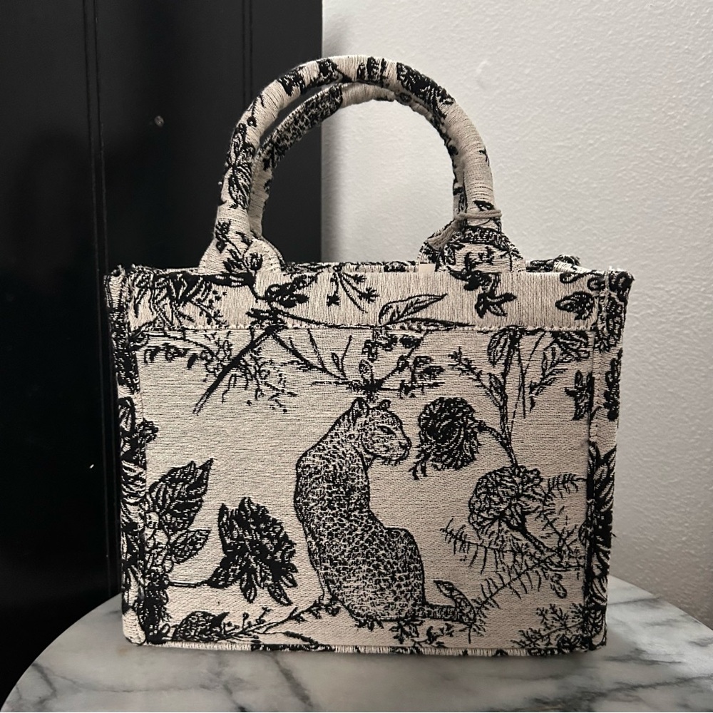 NWT A New Day Canvas Print Two Way Bag